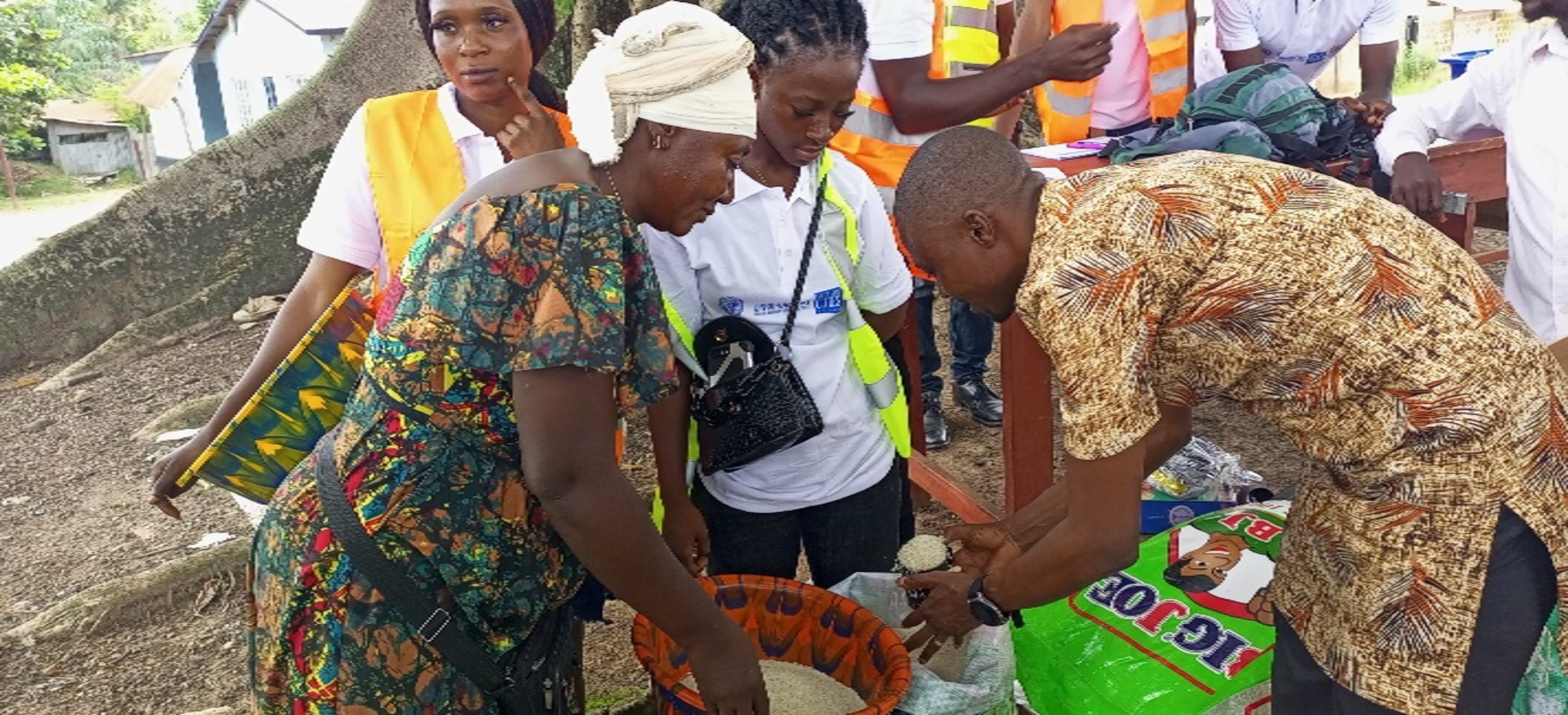 Plastic Wastes Exchange 4 Rice Campaign in Koidu, Sierra Leone 